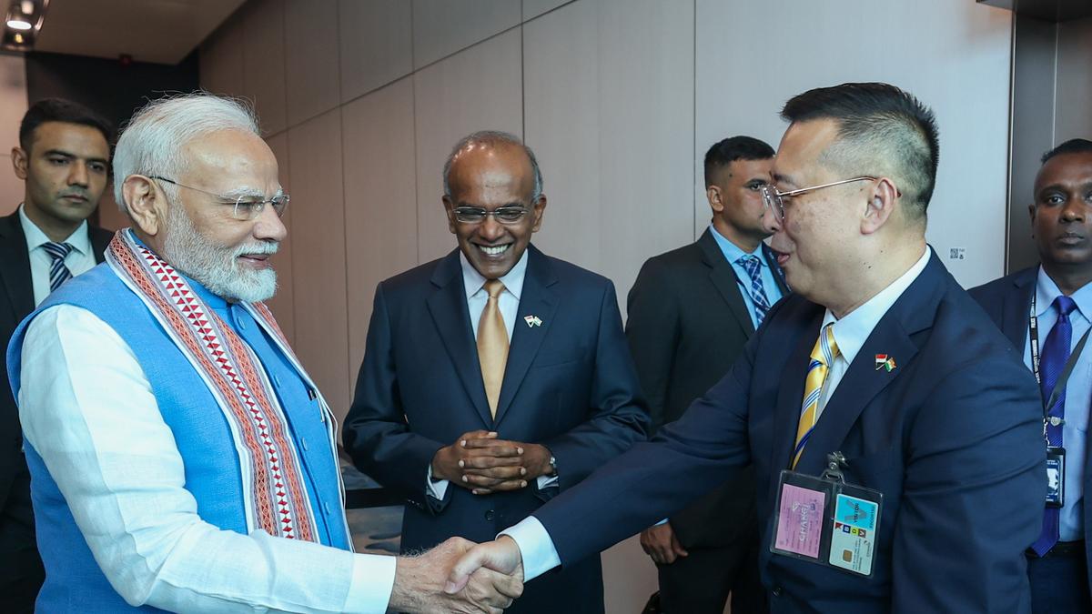 PM Modi Arrives in Singapore for Two-Day Visit to Strengthen Strategic Ties