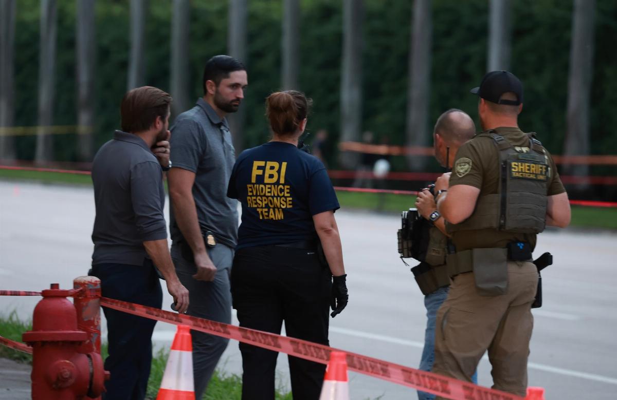 FBI Investigates Possible Assassination Attempt on Former President Donald Trump