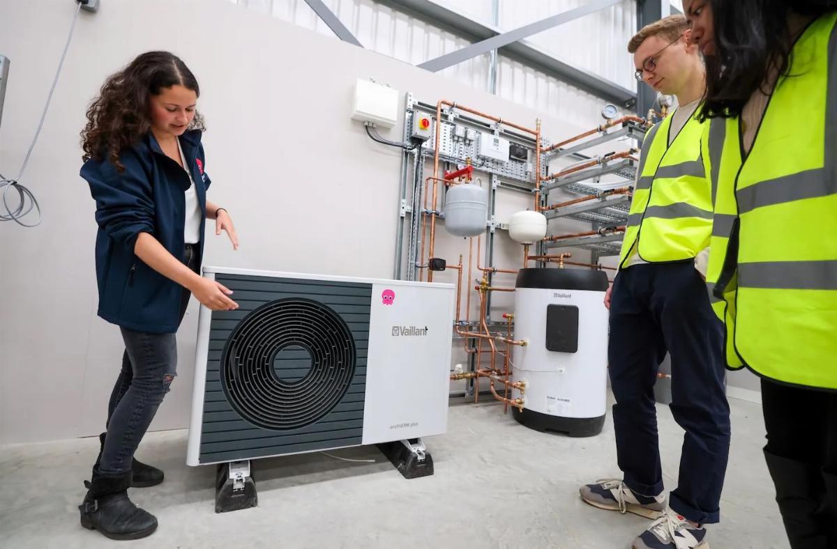 Germany faces challenges in heat pump adoption amid declining demand