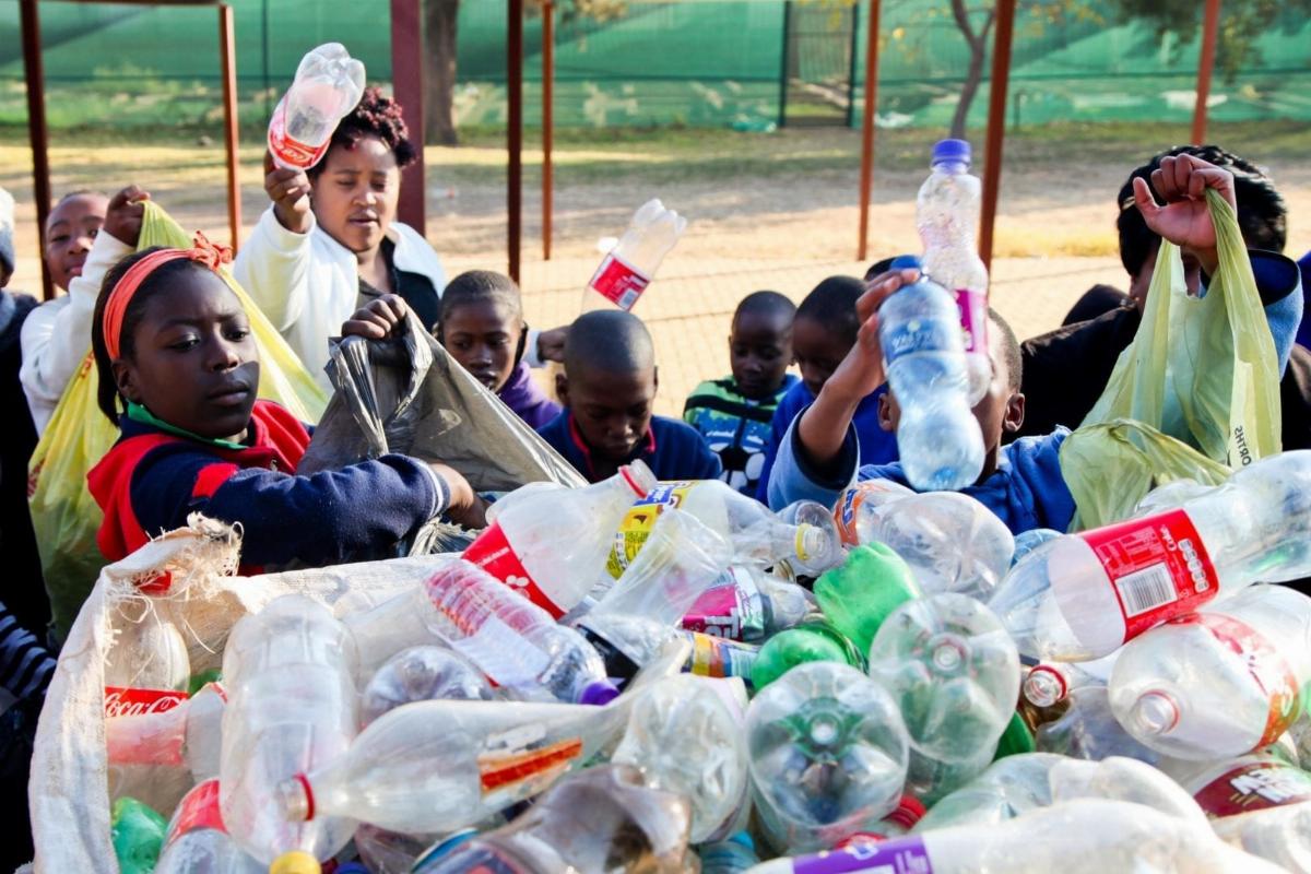 Nigerian school relying on plastic waste for tuition faces closure amidst financial struggles