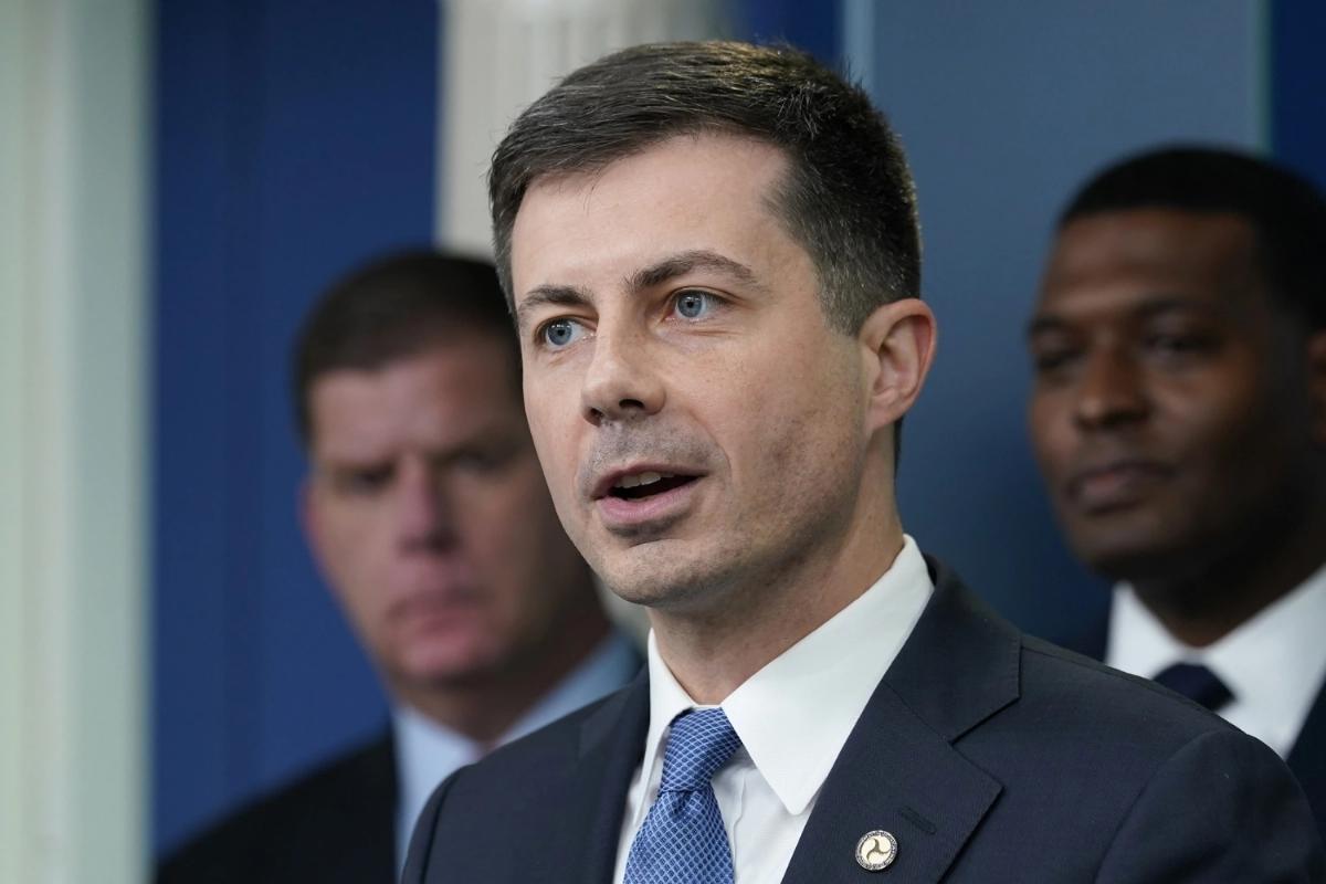 Pete Buttigieg coaches Democrats in debate strategy ahead of key contests