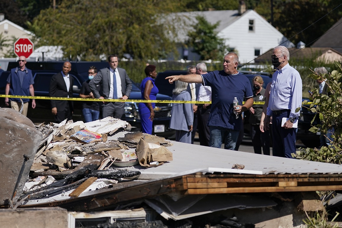 Biden and Harris tour states hit by Hurricane Helene to bolster disaster recovery efforts